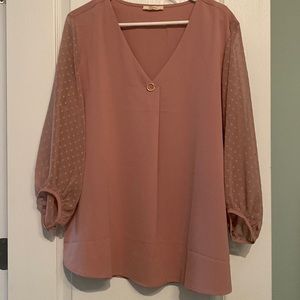 Size XL mauve blouse with polka dot sleeves